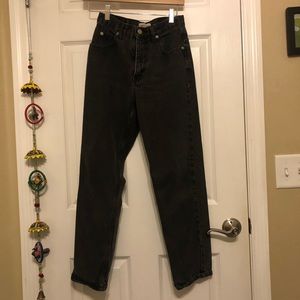 London Jeans high-waisted, straight-leg black jean